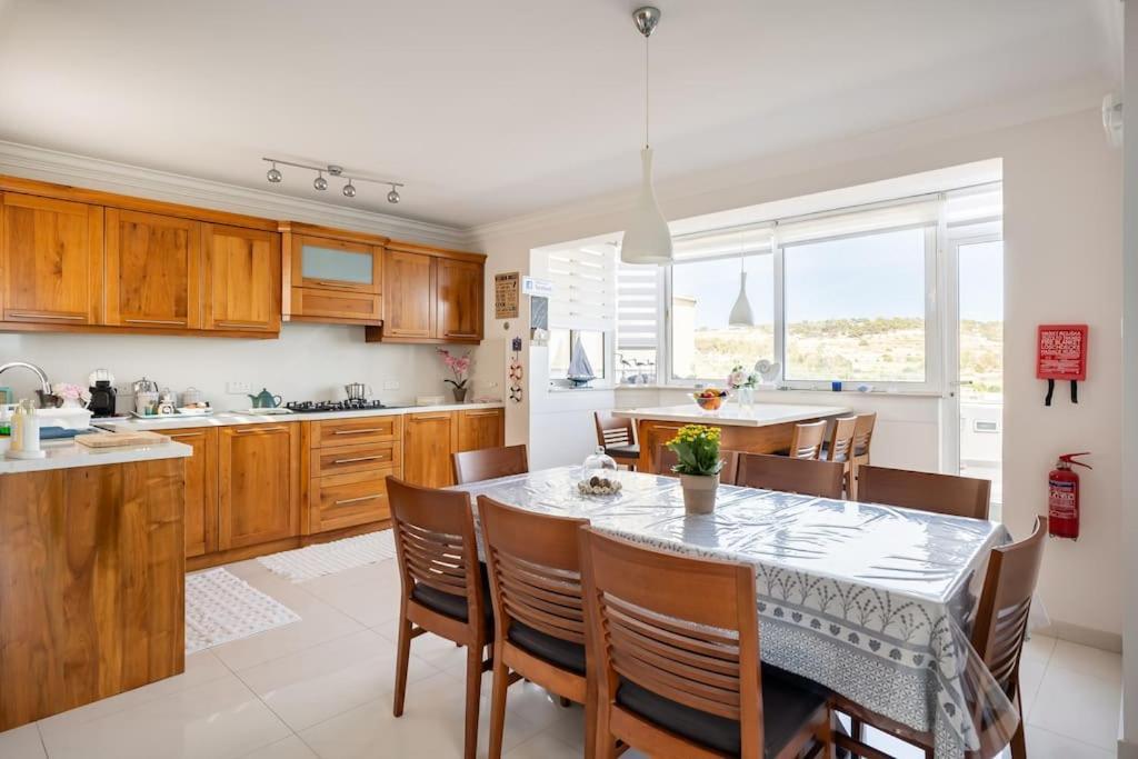 Seagull Penthouse Marsaxlokk Apartment Exterior photo
