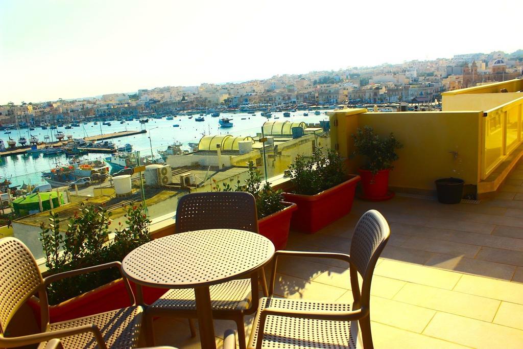 Seagull Penthouse Marsaxlokk Apartment Exterior photo