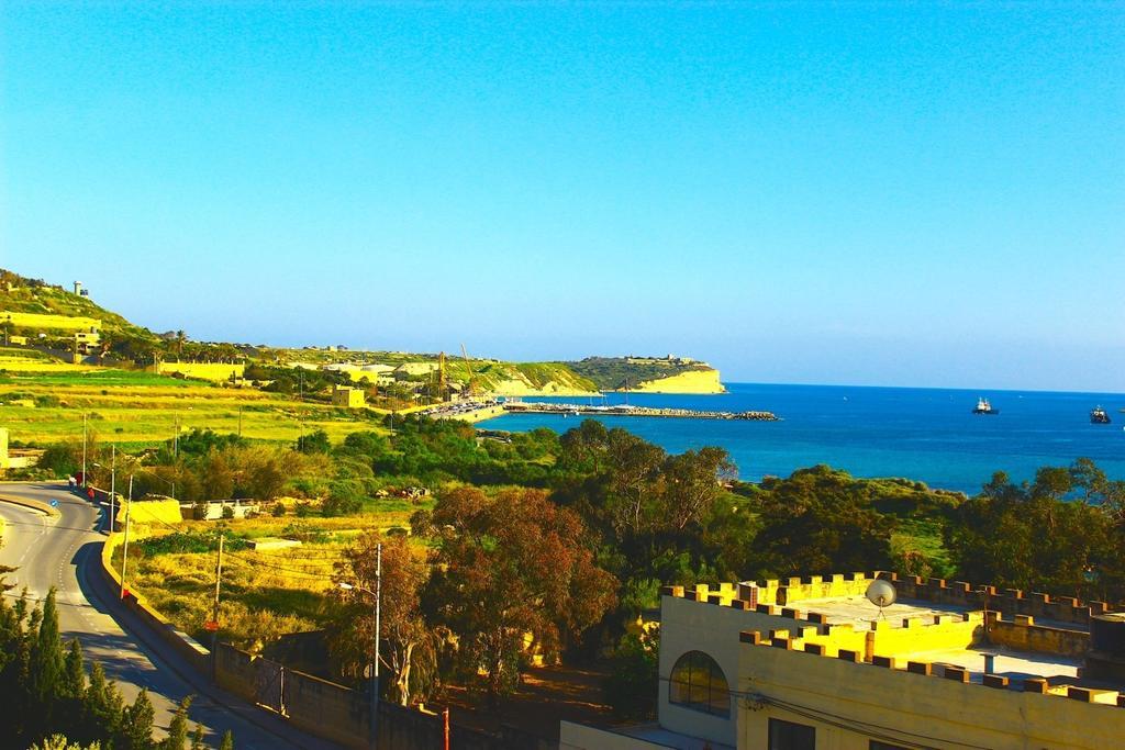 Seagull Penthouse Marsaxlokk Apartment Exterior photo