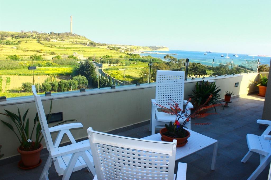Seagull Penthouse Marsaxlokk Apartment Exterior photo