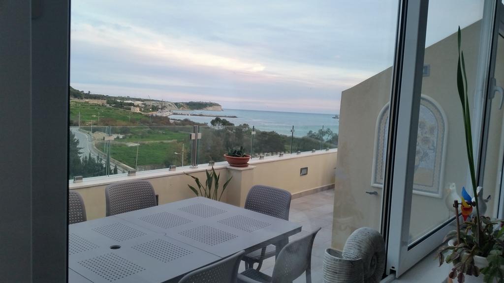 Seagull Penthouse Marsaxlokk Apartment Exterior photo